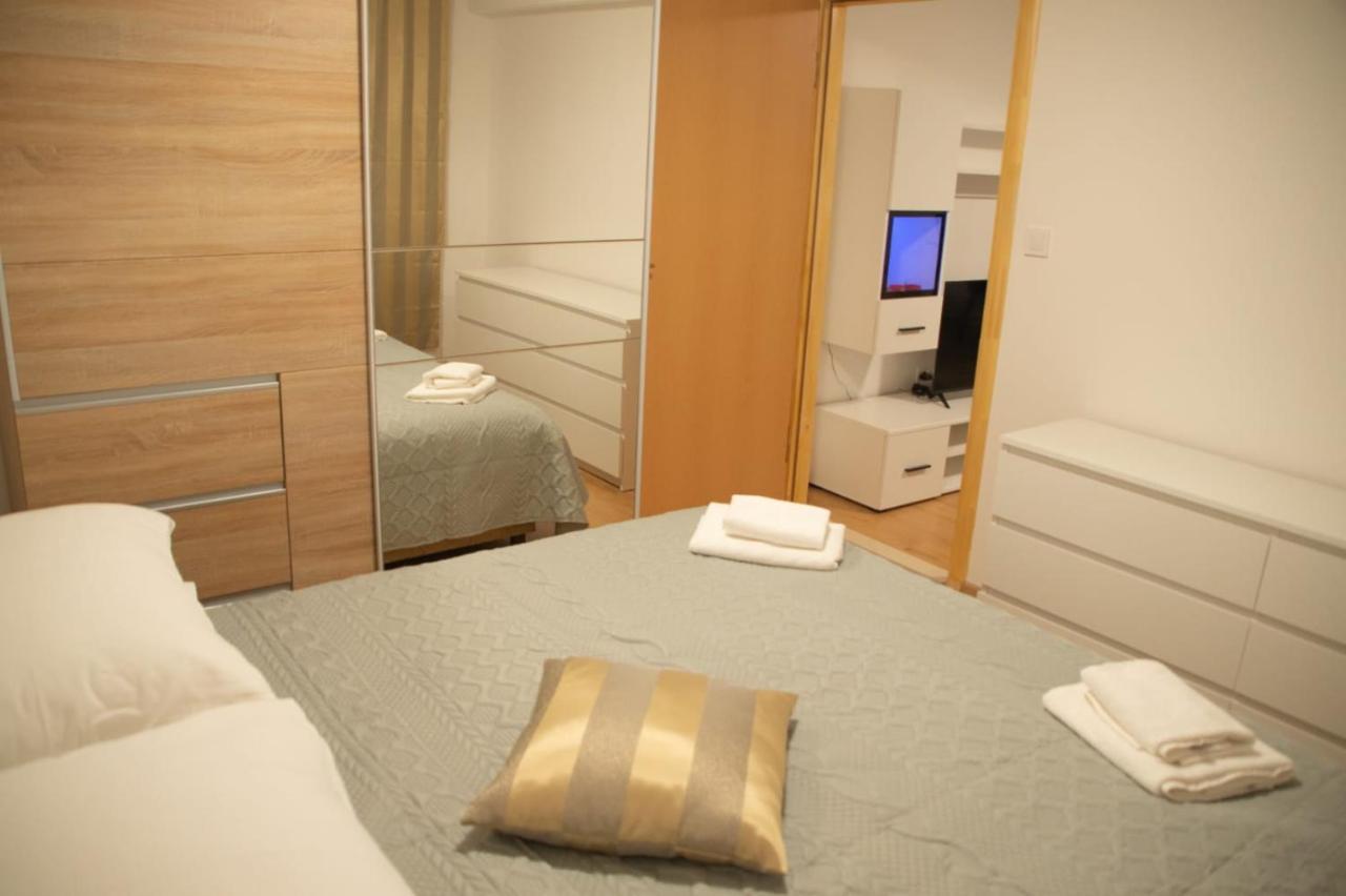 Appartement Cosy Charming Near The Palace